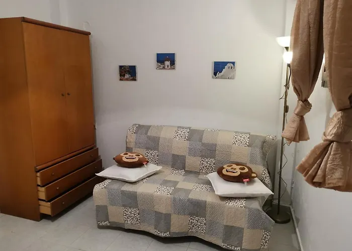Orange_blue_aparment №1 アパート ハニオティス